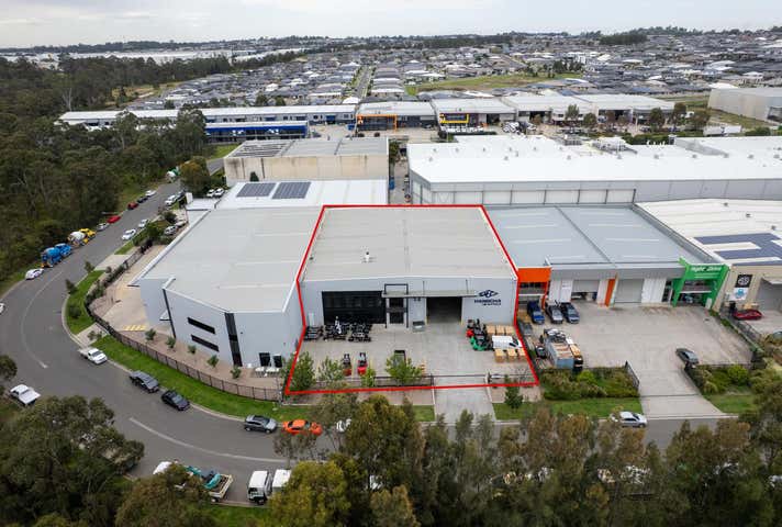 14 Waler Crescent Smeaton Grange NSW 2567 - Image 3