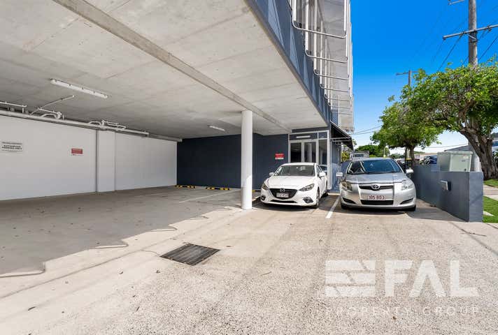 2/14 Heussler Terrace Milton QLD 4064 - Image 7