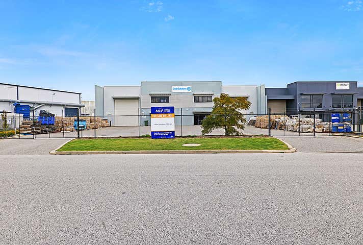 14 Tacoma Circuit Canning Vale WA 6155 - Image 34