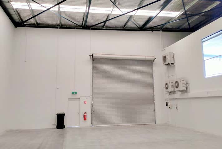 Unit 2, 13 Ernest Clark Road Canning Vale WA 6155 - Image 5