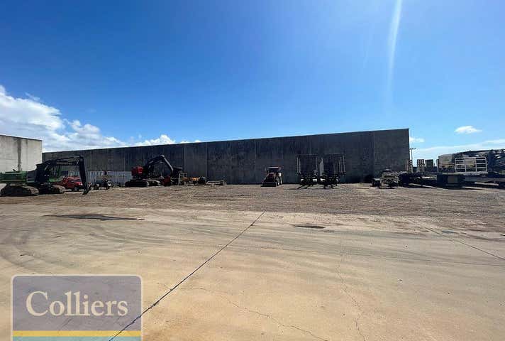 2/9-11 Caldwell Street Garbutt QLD 4814 - Image 15