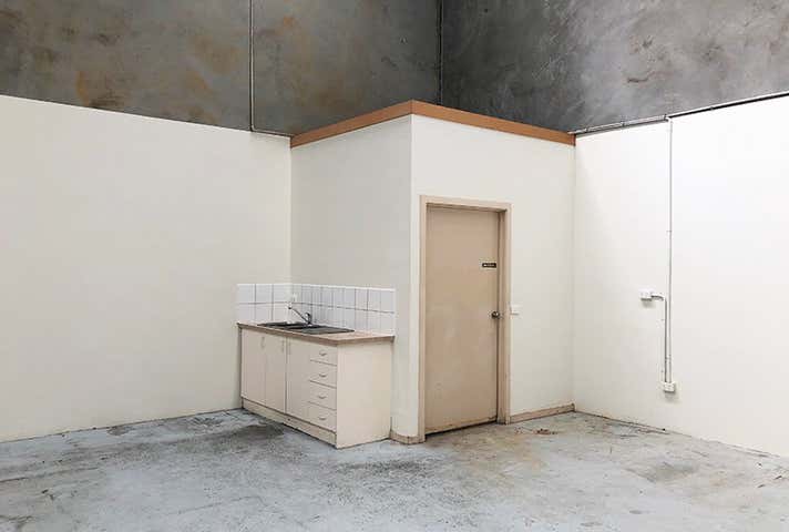 2/24-28 Hampstead Road Maidstone VIC 3012 - Image 5