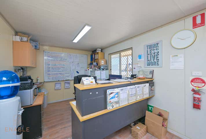 4 Dalloway Road Port Kennedy WA 6172 - Image 8