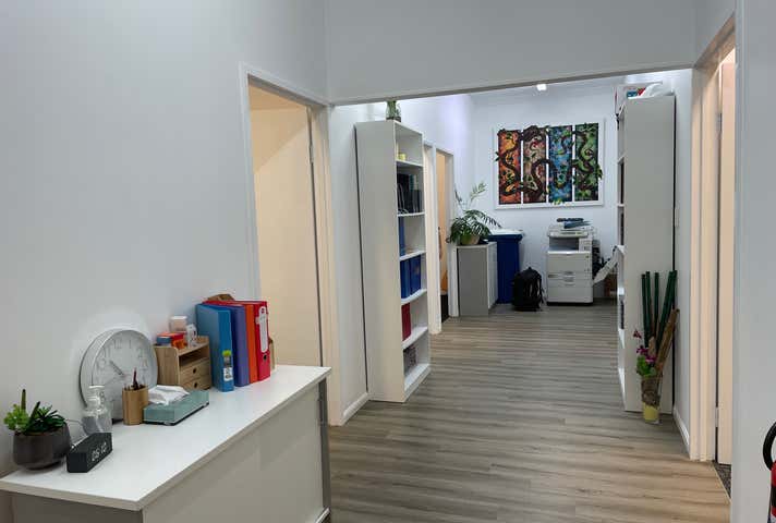 1/214 Mulgrave Road Westcourt QLD 4870 - Image 4