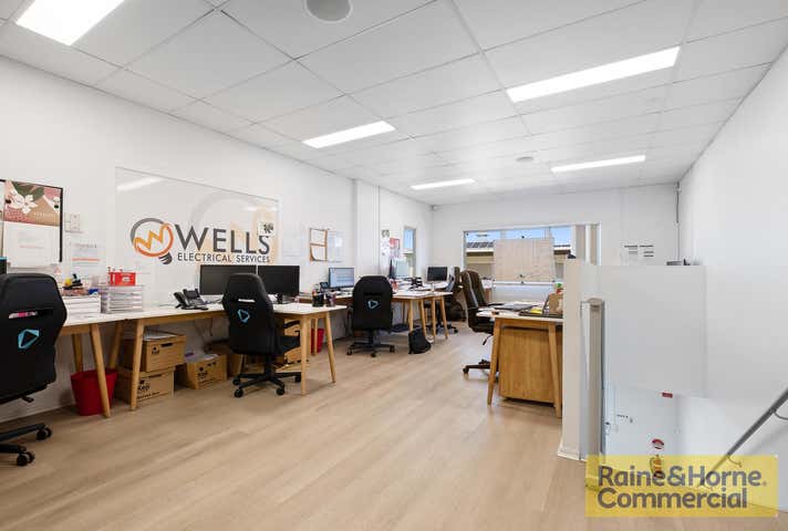 5/9-11 Redcliffe Gardens Drive Clontarf QLD 4019 - Image 3