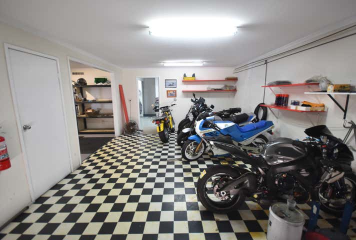 1/36 Lawrence Drive Nerang QLD 4211 - Image 9