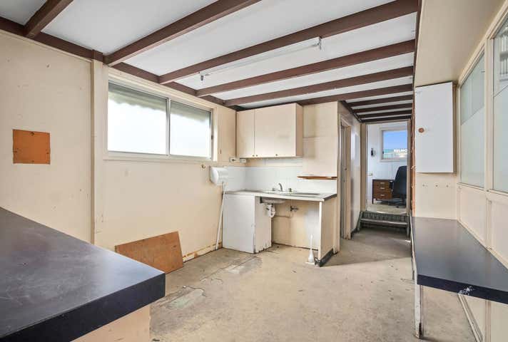 10 Breakwater Road Belmont VIC 3216 - Image 7