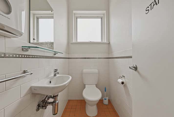 19 Victoria Street Victor Harbor SA 5211 - Image 14