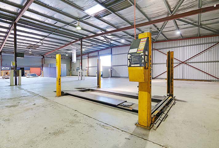 Unit 1, 121 Vulcan Road Canning Vale WA 6155 - Image 15