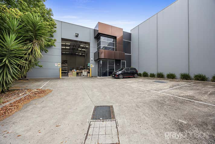 65 Sparks Avenue Fairfield VIC 3078 - Image 2