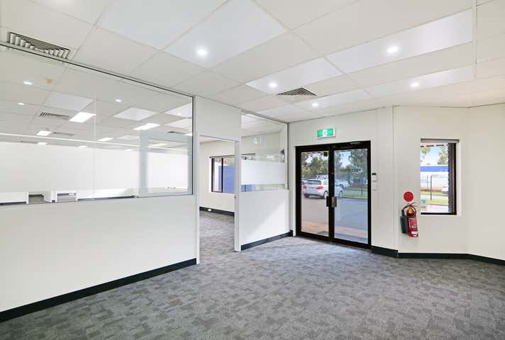 93 Poole Street Welshpool WA 6106 - Image 13