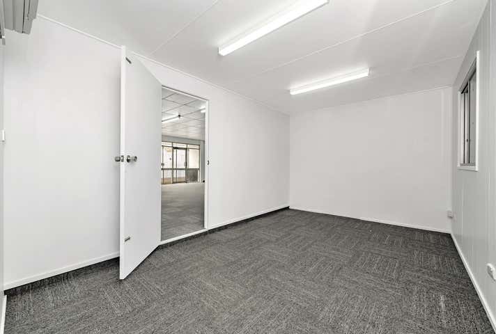 10-12 Keane Street Currajong QLD 4812 - Image 13