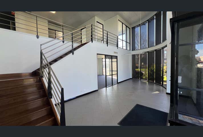 49 Catalano Circuit Canning Vale WA 6155 - Image 4