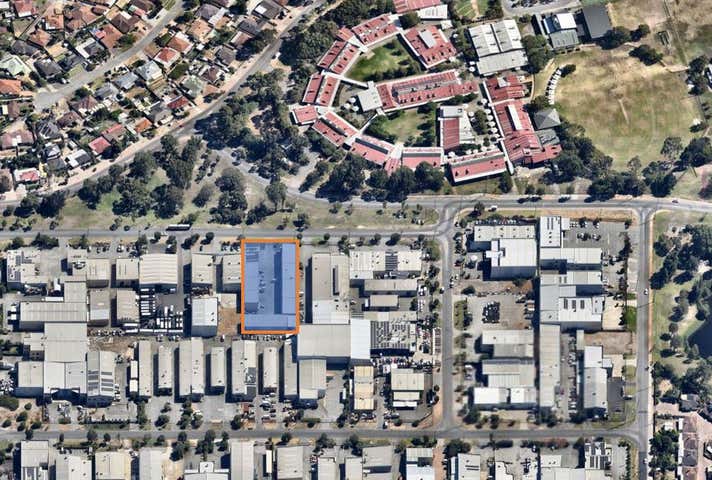 2/5 Townsend Street Malaga WA 6090 - Image 2