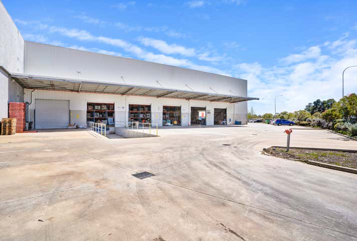 46 Tarlton Crescent Perth Airport WA 6105 - Image 14