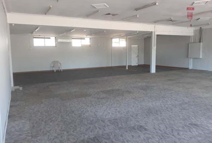 Shop Retail Property For Lease In Cloverdale Wa 6105