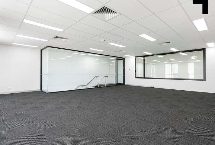 19/125 Rooks Road Nunawading VIC 3131 - Image 3