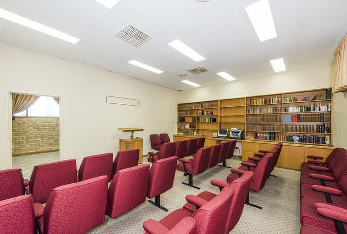 46 Chelsea Court Dianella WA 6059 - Image 13