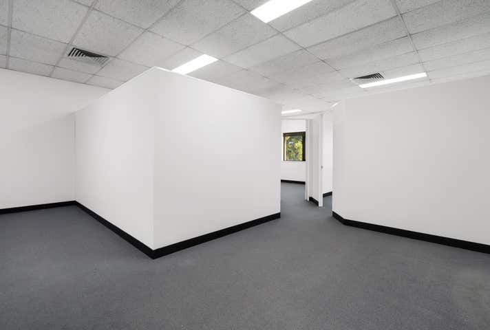 Unit 3, 861 Doncaster Road Doncaster East VIC 3109 - Image 4