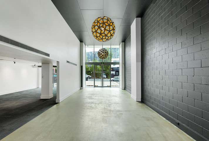 77 Doggett Street Newstead QLD 4006 - Image 4