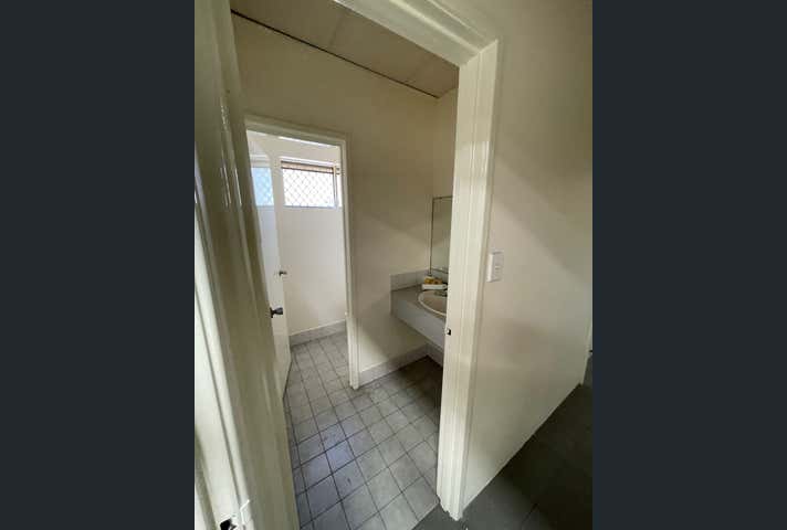 21 Denninup Way Malaga WA 6090 - Image 11