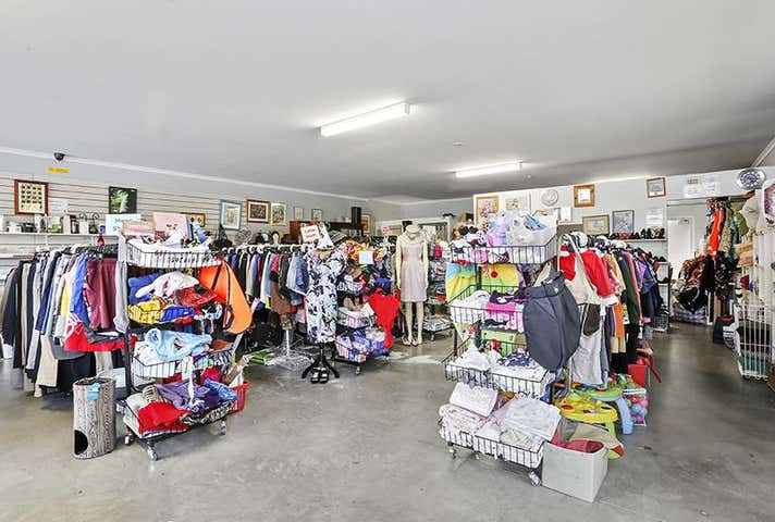 Shop 1&2, 63 Vines Road Hamlyn Heights VIC 3215 - Image 5