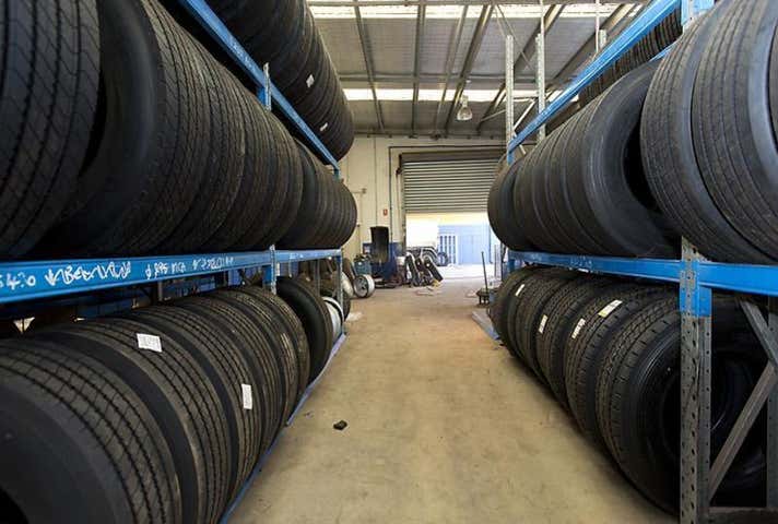 19 Mandurah Rd Kwinana Beach WA 6167 - Image 12