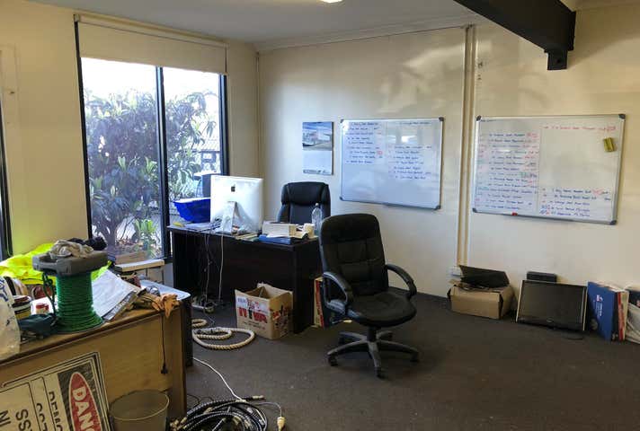 4 Sahra Grove Carrum Downs VIC 3201 - Image 3