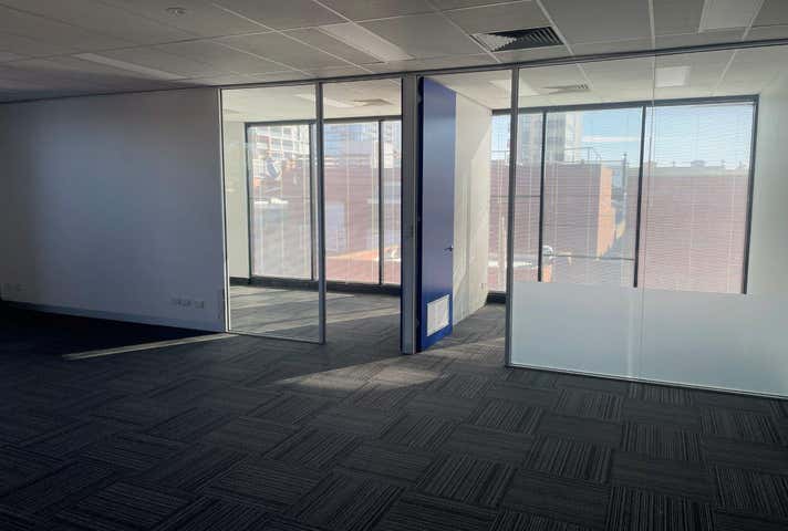 1.04, 28 Young Street Moonee Ponds VIC 3039 - Image 10