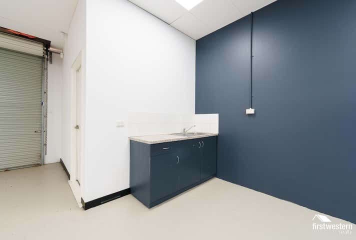 7/87-91 Catalano Circuit Canning Vale WA 6155 - Image 15