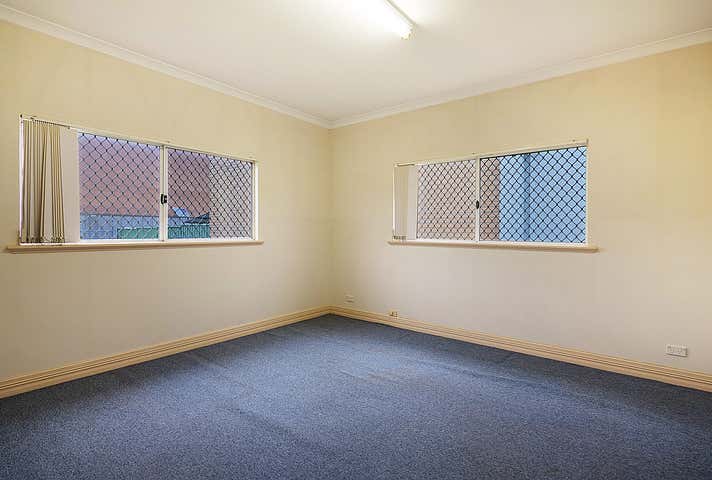 10 Hehir Street Belmont WA 6104 - Image 17