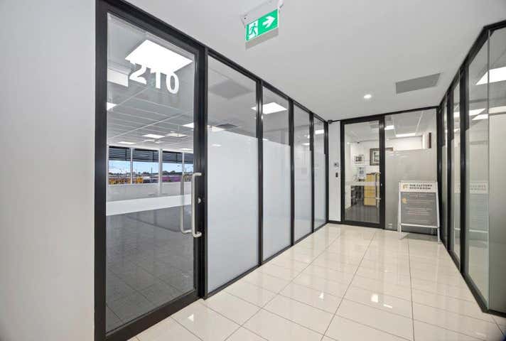 209 & 210, 12 Corporate Drive Moorabbin VIC 3189 - Image 18