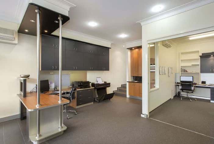 53 Chatsworth Quadrant Templestowe Lower VIC 3107 - Image 2