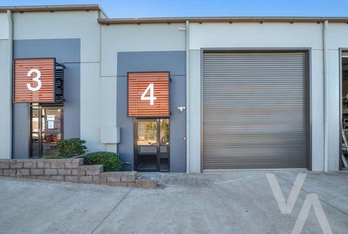 4/15 Pacific Highway Gateshead NSW 2290 - Image 1
