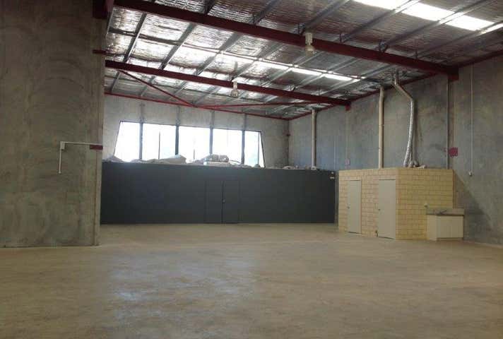 79 Furniss Rd Landsdale WA 6065 - Image 5