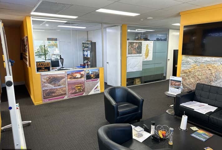 71 Furniss Road Landsdale WA 6065 - Image 8