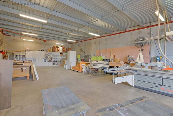 13 Helmshore Way Port Kennedy WA 6172 - Image 13