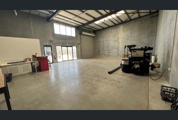 5/31 Haydock Street Forrestdale WA 6112 - Image 2