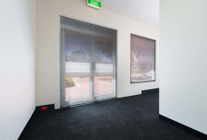9/189 Lakeside Drive Joondalup WA 6027 - Image 4