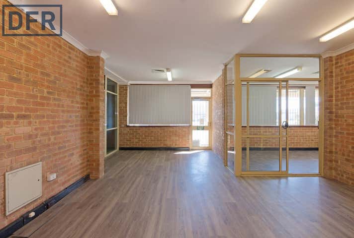 33 Spencer Street Cockburn Central WA 6164 - Image 10