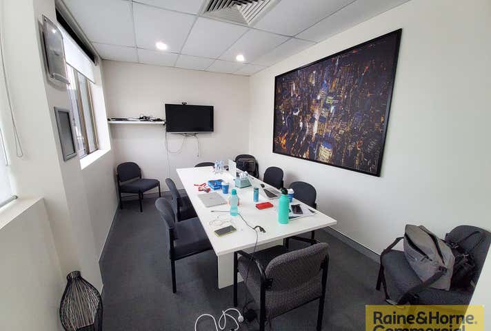 11-12, 696 Sandgate Road Clayfield QLD 4011 - Image 4