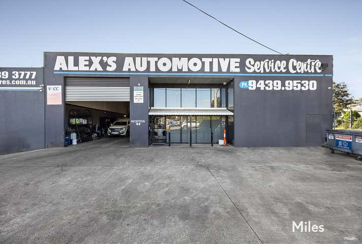 3/11 Silver Street Eltham VIC 3095 - Image 1