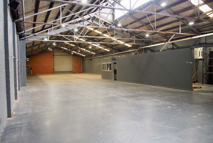 12 Weir Street Glen Iris VIC 3146 - Image 2