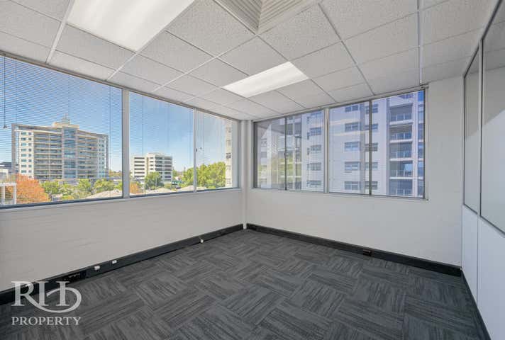 14/83 Mill Point Road South Perth WA 6151 - Image 6