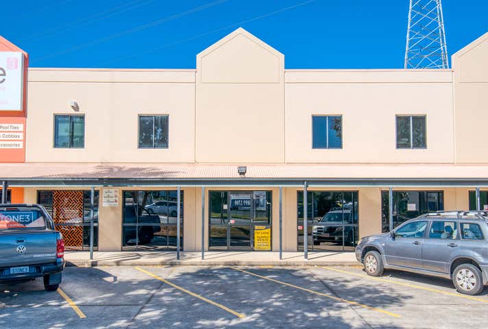 2/229 Junction Road Morningside QLD 4170 - Image 3