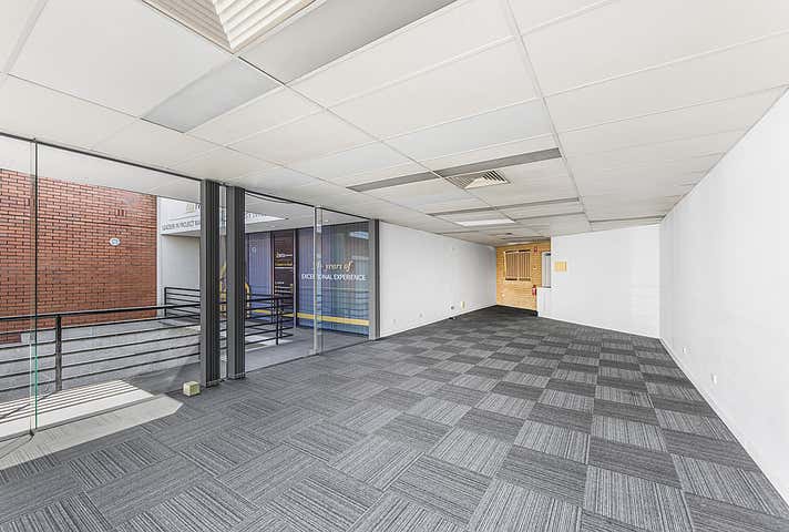 426 Logan Road Stones Corner QLD 4120 - Image 3