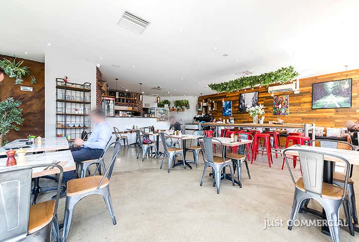 1/260 Wickham Road Moorabbin VIC 3189 - Image 3