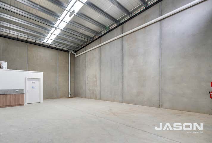 4/13 Mogul Court Deer Park VIC 3023 - Image 7
