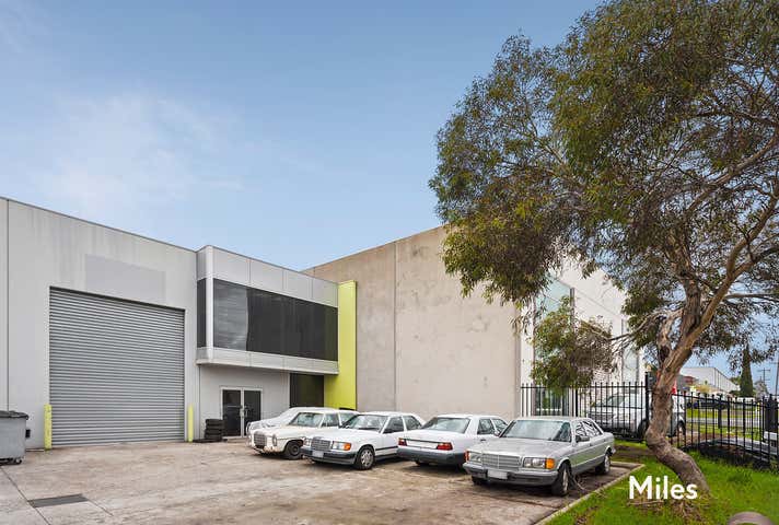 2/93 Mason Street Campbellfield VIC 3061 - Image 1