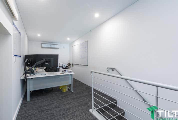 2/9 Caloundra Road Clarkson WA 6030 - Image 4